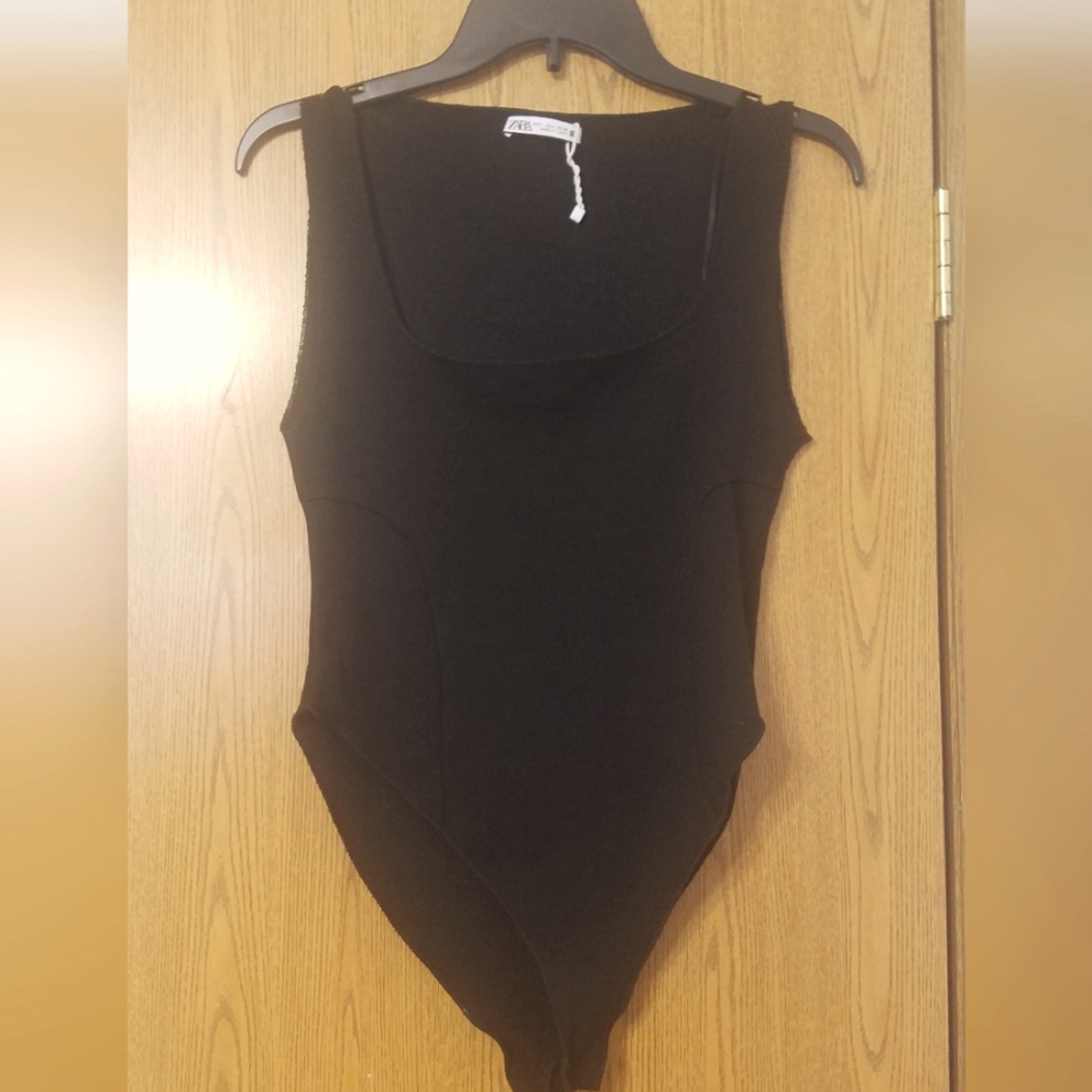 Zara Black Sleeveless Bodysuit Size Large